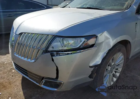 2010 Lincoln Mkt из США, поврежденный, VIN 2LMHJ5FR3ABJ19115